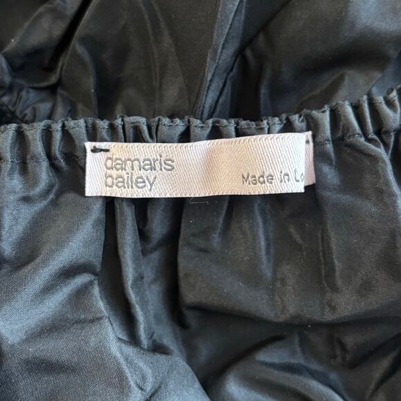 Damaris Bailey Georgia Bow Smocked Puff Sleeve Peplum Top Black - Picture 4 of 5